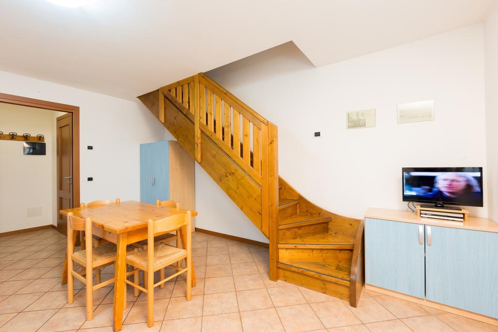 Bait Del Pont Apart-hotel